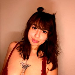 Lina photo