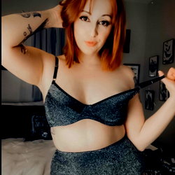 Evie Foxx photo