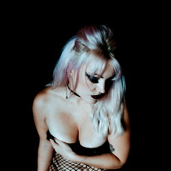 Lindsay Mac photo