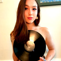 🎶 Emilia Grooves 🎶 photo