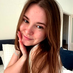 Viktoria 🤍 photo