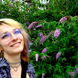 Discover the Enchanting Victoria Fox on OnlyFans