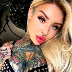 GODDESS PEACH 🖤 photo