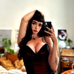 claudia ☘️ photo