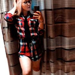 Alora 💖 VIP photo