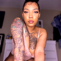 LoverGirl🫶🏽💕 photo