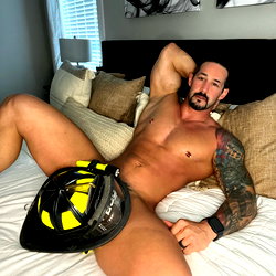 Logan Chase photo