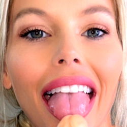 😈 Ashley Belle 😈 CUSTOMS VIDEOCALLS photo