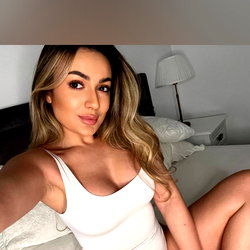 ✅𝐀𝐘𝐀𝐍𝐀 𝐒𝐈𝐍✅ photo