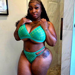 Miss Pretty Titties 😇 photo