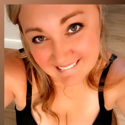 🟢 MJ #1 SEXIEST MOM ON ONLY FANS photo