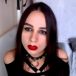 Kiratransfetish photo