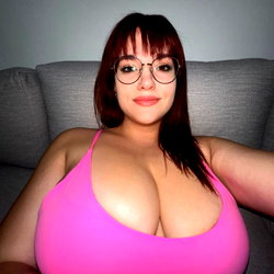 Carmen 🍒 photo
