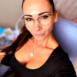 coupleshow69 photo
