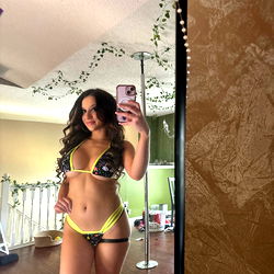 Kat The Girl Next Door❤️‍🔥 photo