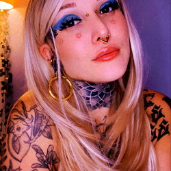 ✨Emy Boo✨ photo