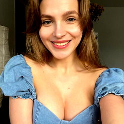 Liza Rose ๐ photo