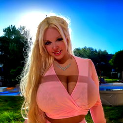 Blondie Fesser Vip photo