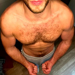 Mike’s RM.2🔞$10.RM.1👀😈 photo