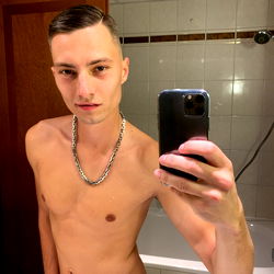 Josuha_Levy_official photo