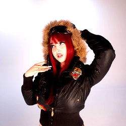 ๐ Chun Li ๐ 18 yO Cosplay ๐ photo