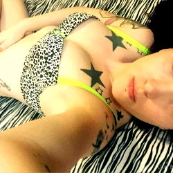 Ash 💞 The girl next door photo