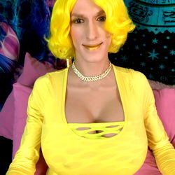 Explore the Alluring World of Fay Valentine69 on OnlyFans