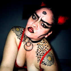 💗HAIRY LOLA💗 photo