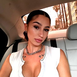 Madison Butler 🤍 photo