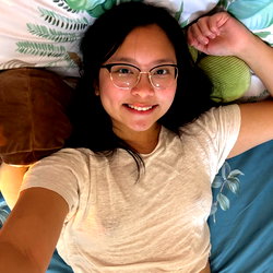 Mae photo