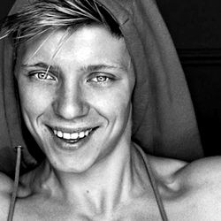 Sven Basquiat - Free OnlyFans: Outdoor, Gym, Fitness & More!