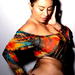 Selena Adams photo