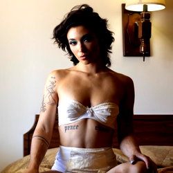 Brooklyn Gray photo