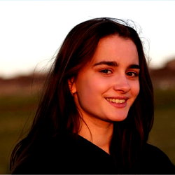 Laura photo