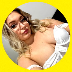 SHAY’S VIP ⭐️ PREGNANT MUMMY photo