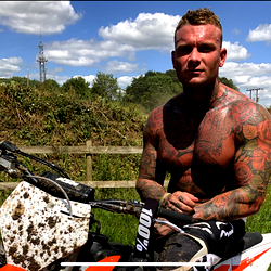 Billy Essex photo