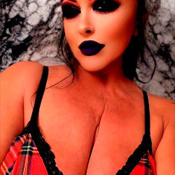 Cougar chloe*VIP photo