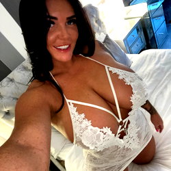 Emma Leigh ALL INCLUSIVE OLD CONTENT hi photo