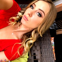 Outdoor OnlyFans Models - Explore the Great Outdoors with Passionate
