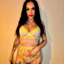 Emilee jade 💋 photo