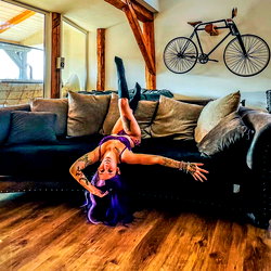 Cara Sky 🦋 photo