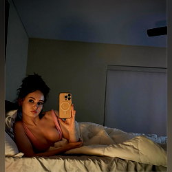 Lia Nicole photo