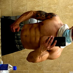 Symon Uncut photo
