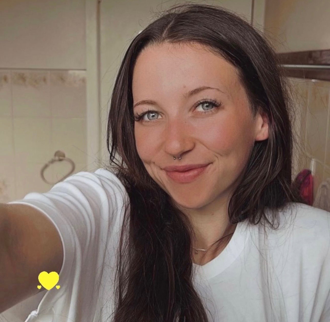 Abbie 🍯 photo