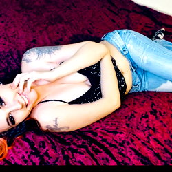 MandyMae photo