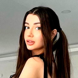 PETITE Doll ♥️ VIP photo