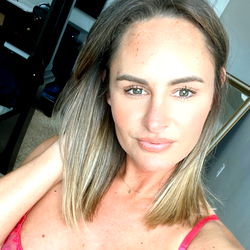 HotwifeHannahVIP photo