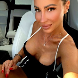 Eva LifeStyle Private photo
