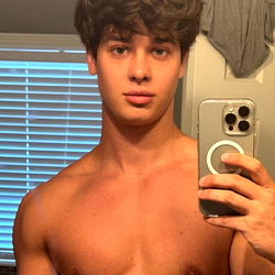 Caden Carmichael photo