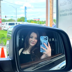 Mia photo